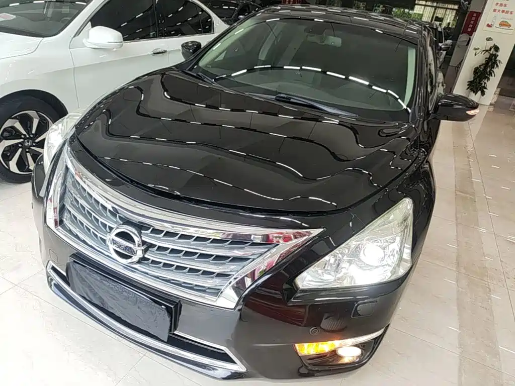 Фото 2 - Nissan Teana