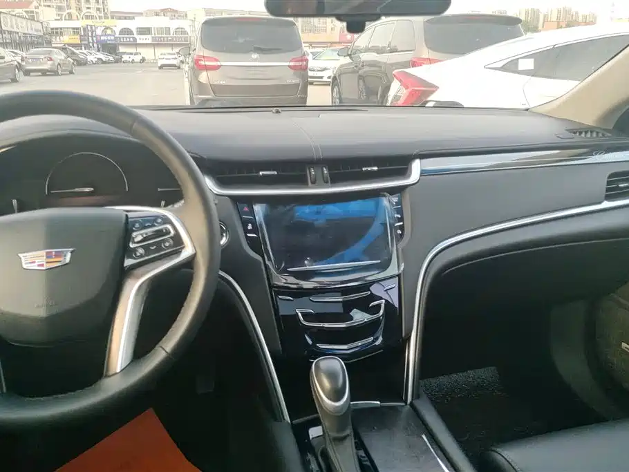 Cadillac XTS 2018 28T Technology фото 13