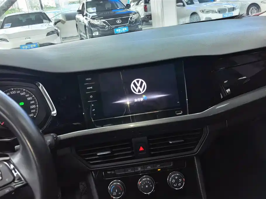 Volkswagen Bora 2021 1.5L Automatic Comfort Smart Edition фото 13