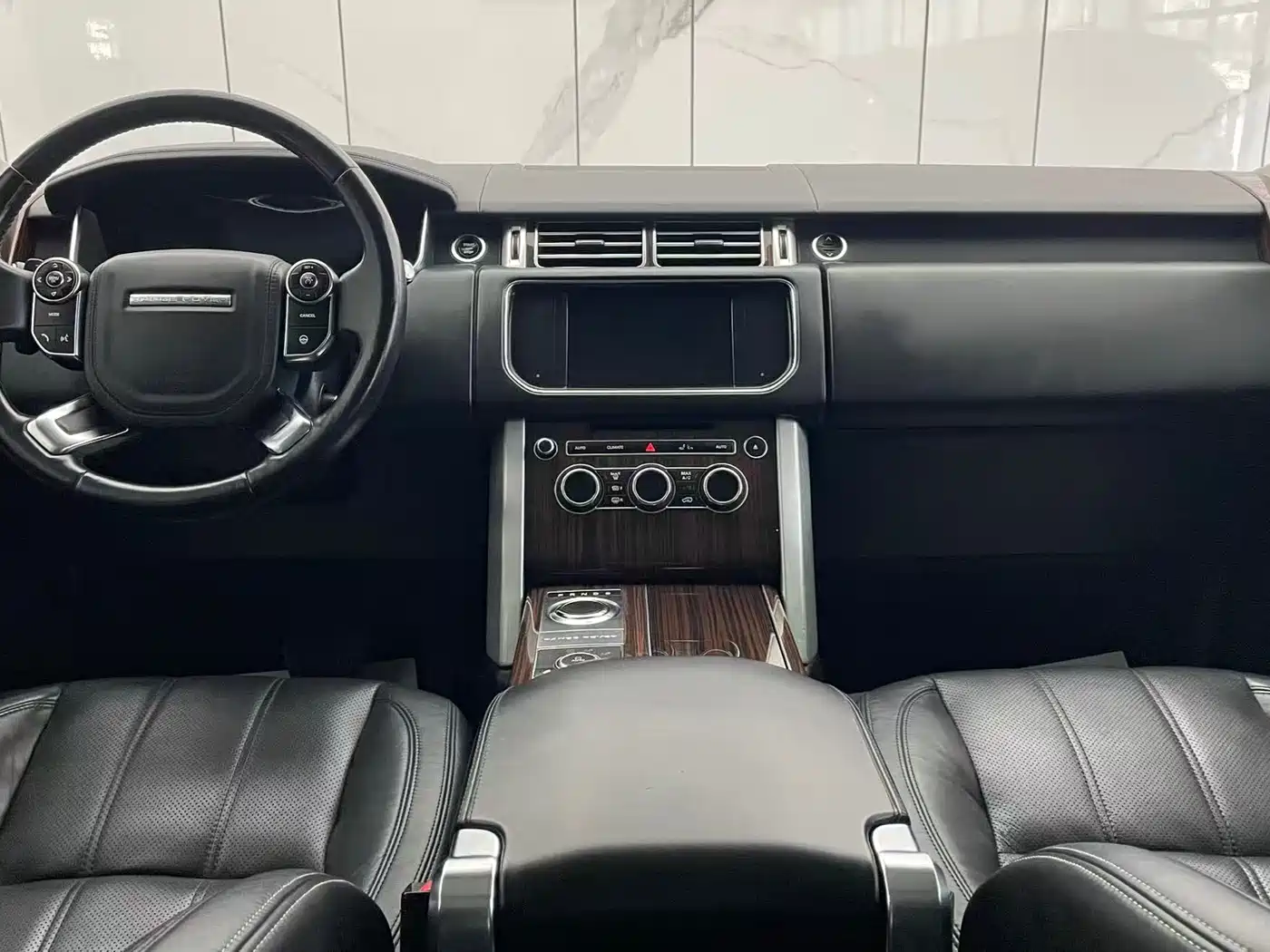 Land Rover Range Rover 2013 NA 5.0 V8 Vogue фото 16