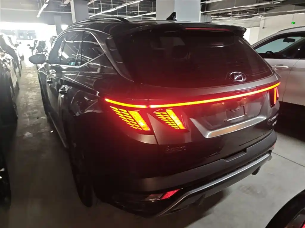 Hyundai Tucson 2021 Tucson L 1.5T DCT LUX Premium фото 5