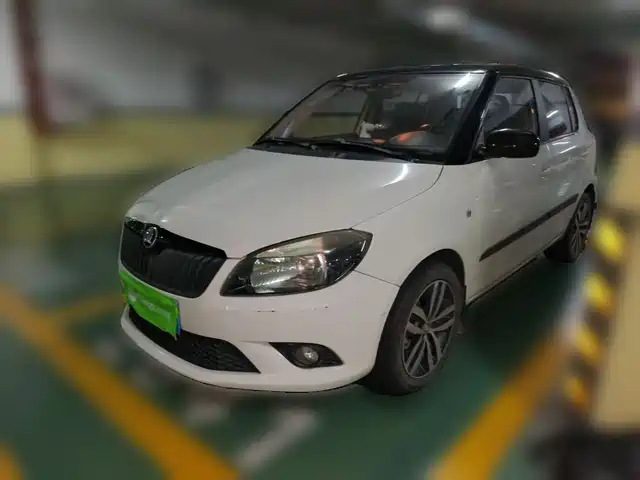 Škoda Fabia 2014 1.6L Automatic Sport Edition