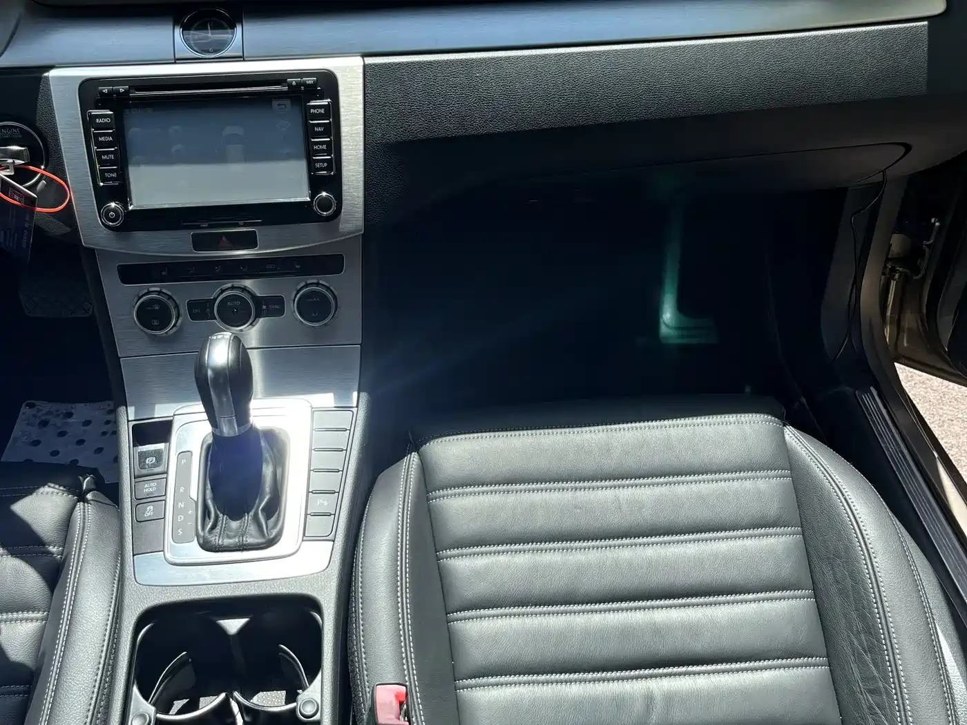 Volkswagen FAW-Volkswagen CC 2015 1.8TSI Premium фото 8