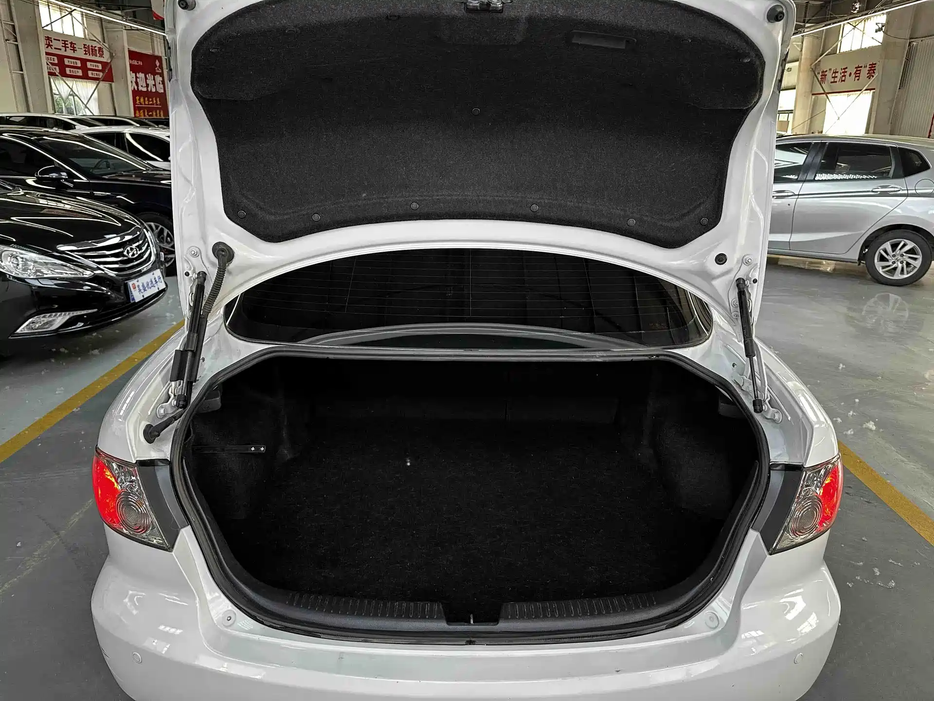 Фото 17 - Mazda 6