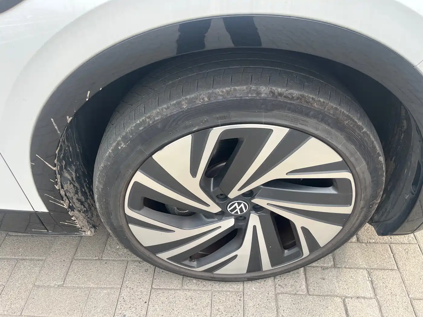 VOLKSWAGEN ID.4 CROZZ