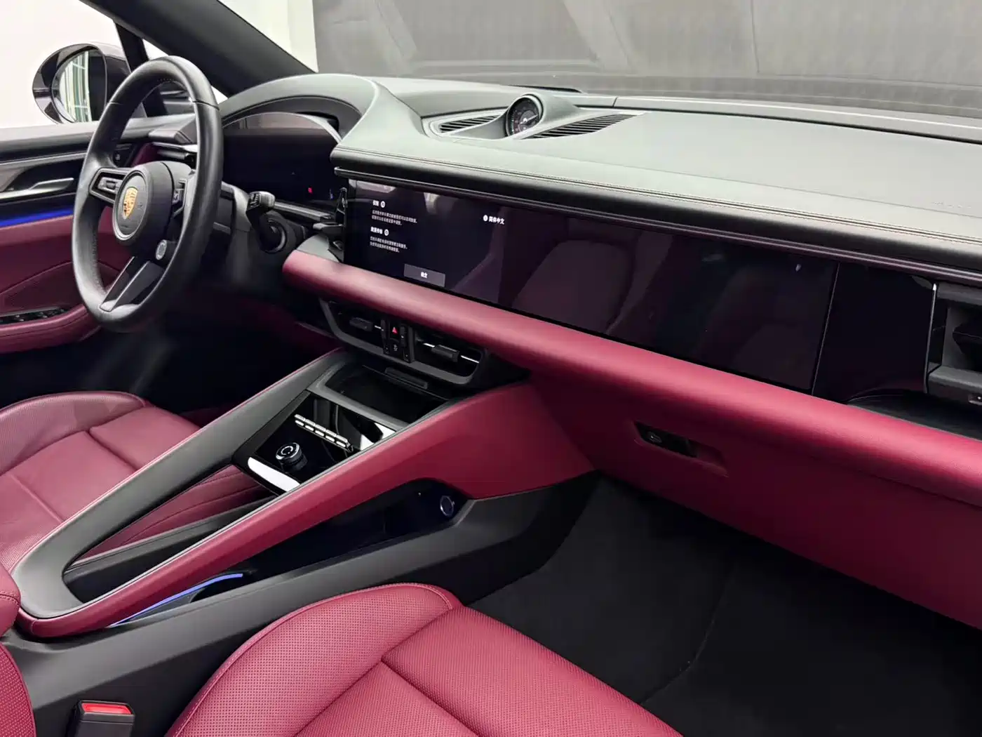 PORSCHE MACAN NEW ENERGY