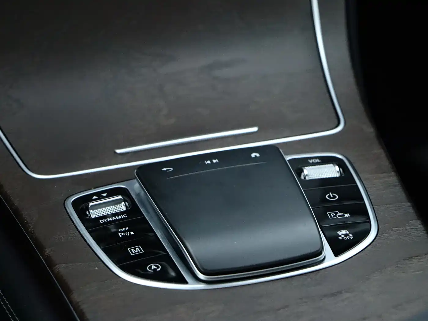 Mercedes-Benz GLC 2020 GLC 300 L 4MATIC Dynamic фото 19
