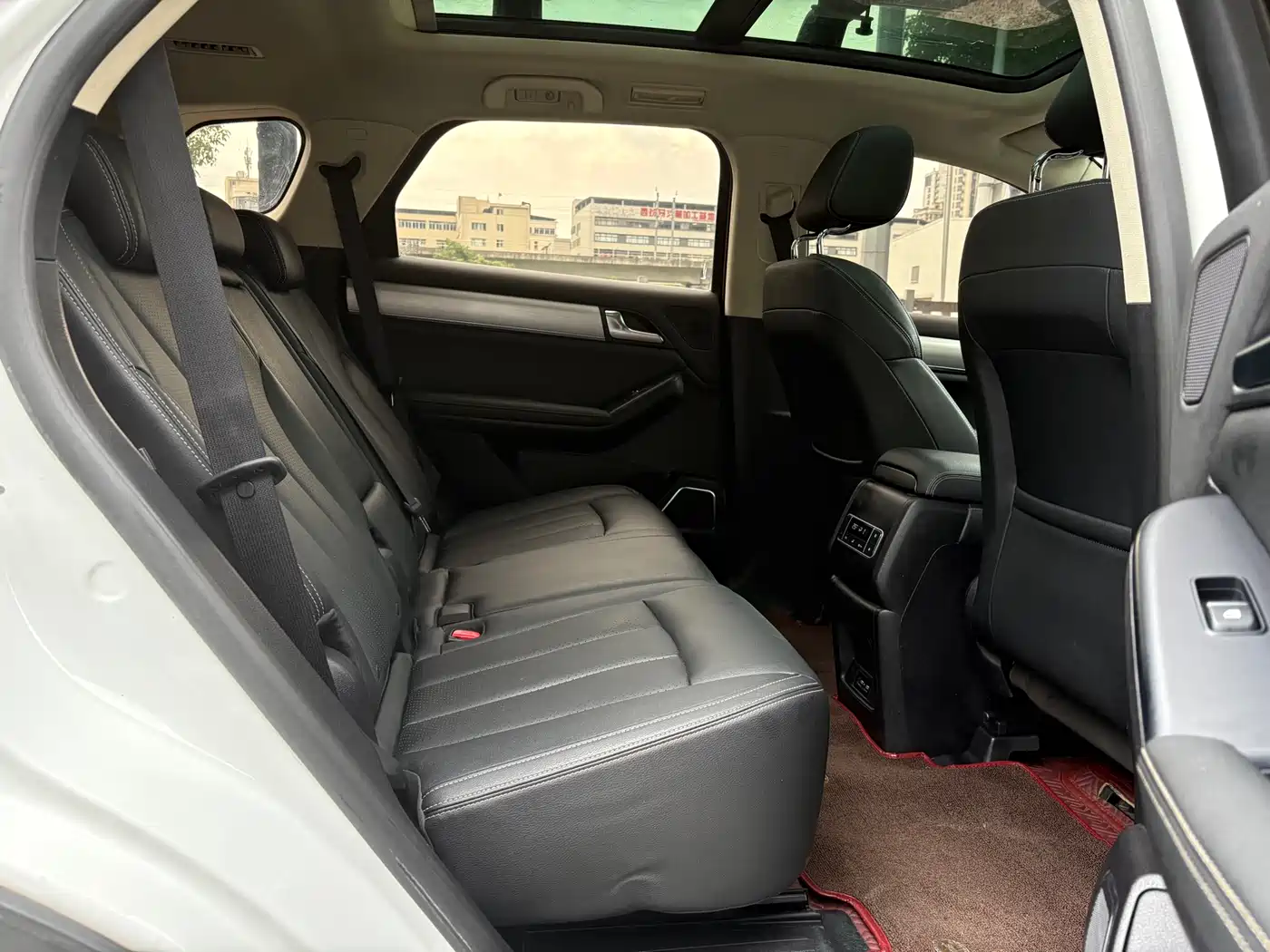 BYD Tang 2019 2018 2.0T Automatic Smart Connection Noble Edition 7-Seater China V