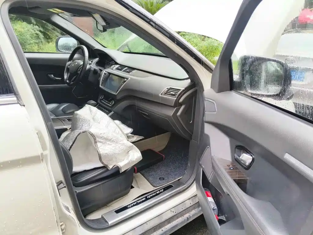 Landwind X7 2016 2015 2.0T Panorama Premium