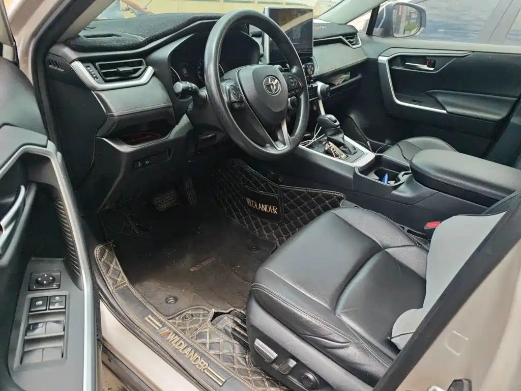 Toyota Wildlander 2020 2020 2.0L CVT 2WD Luxury Edition