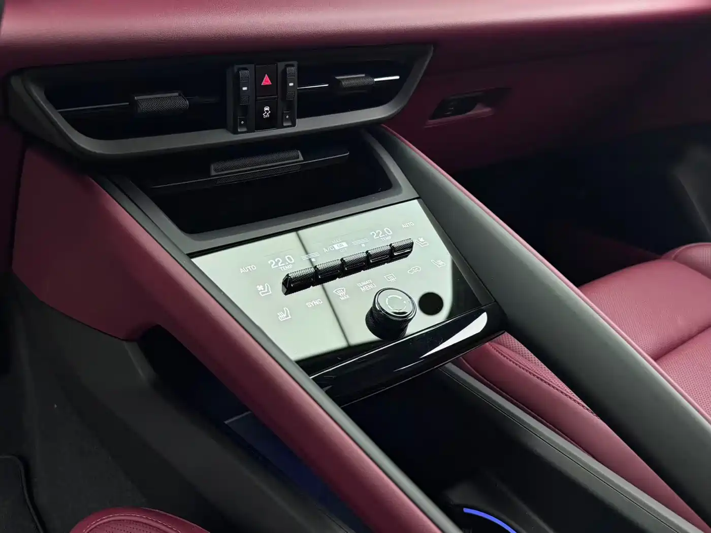 PORSCHE MACAN NEW ENERGY