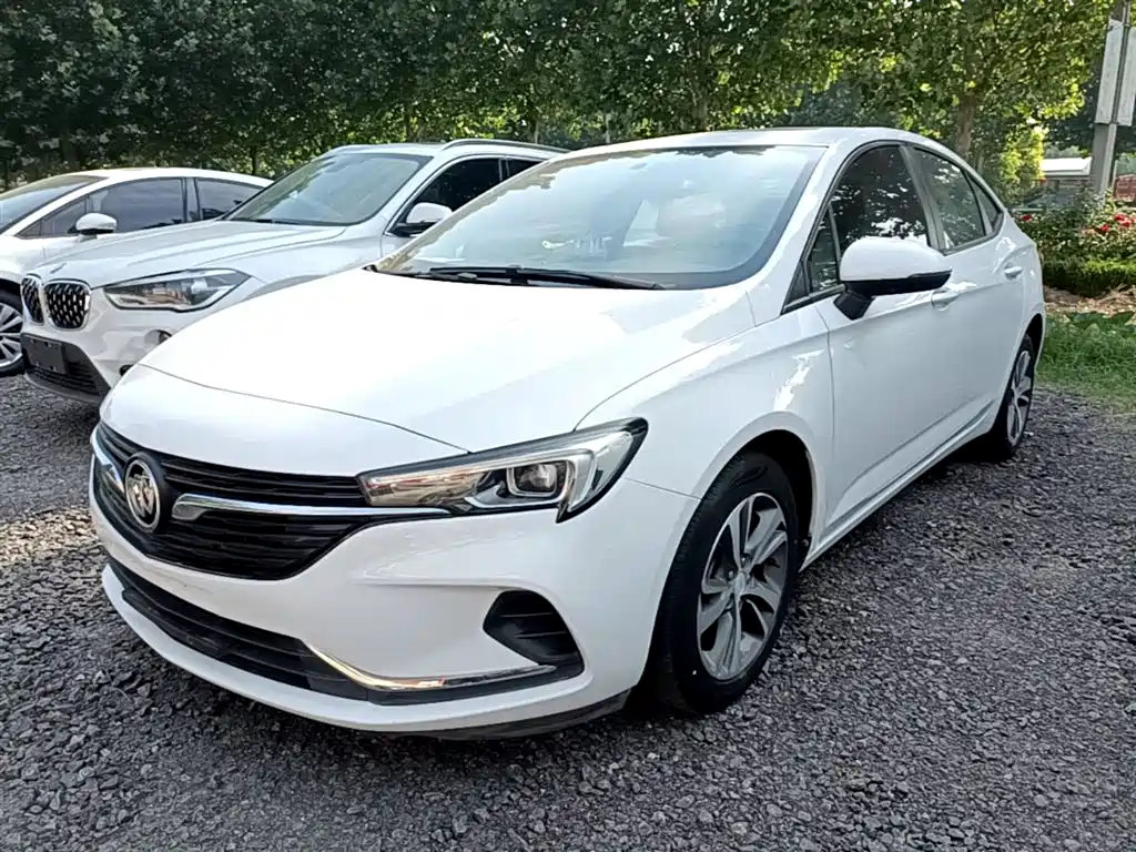 Buick Verano 2020 20T CVT Leading