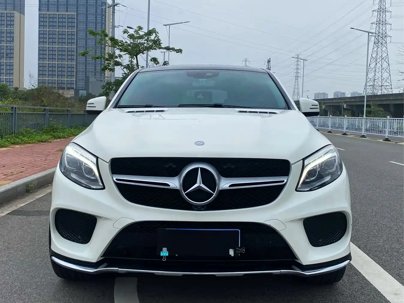 Mercedes-Benz GLE Coupe 2015 GLE 320 4MATIC Coupe SUV фото 3