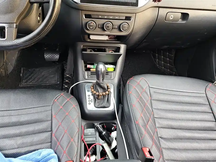 Volkswagen Tiguan 2016 Model 300TSI Automatic 2WD Trend Edition фото 16