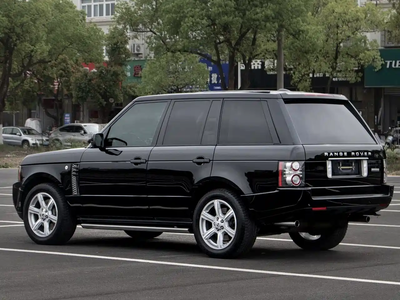 Land Rover Range Rover 2011 5.0 SC V8 Ultimate Edition фото 3