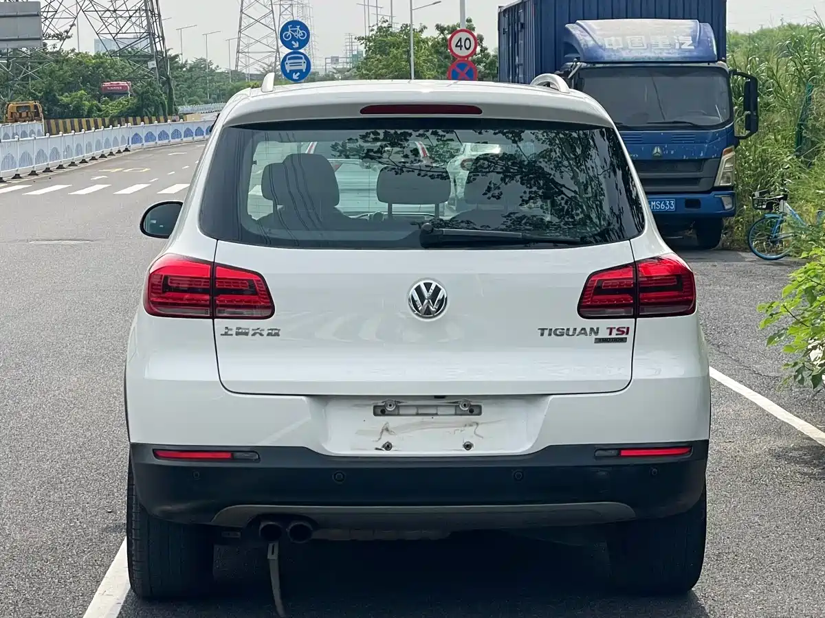 Фото 8 - Volkswagen Tiguan