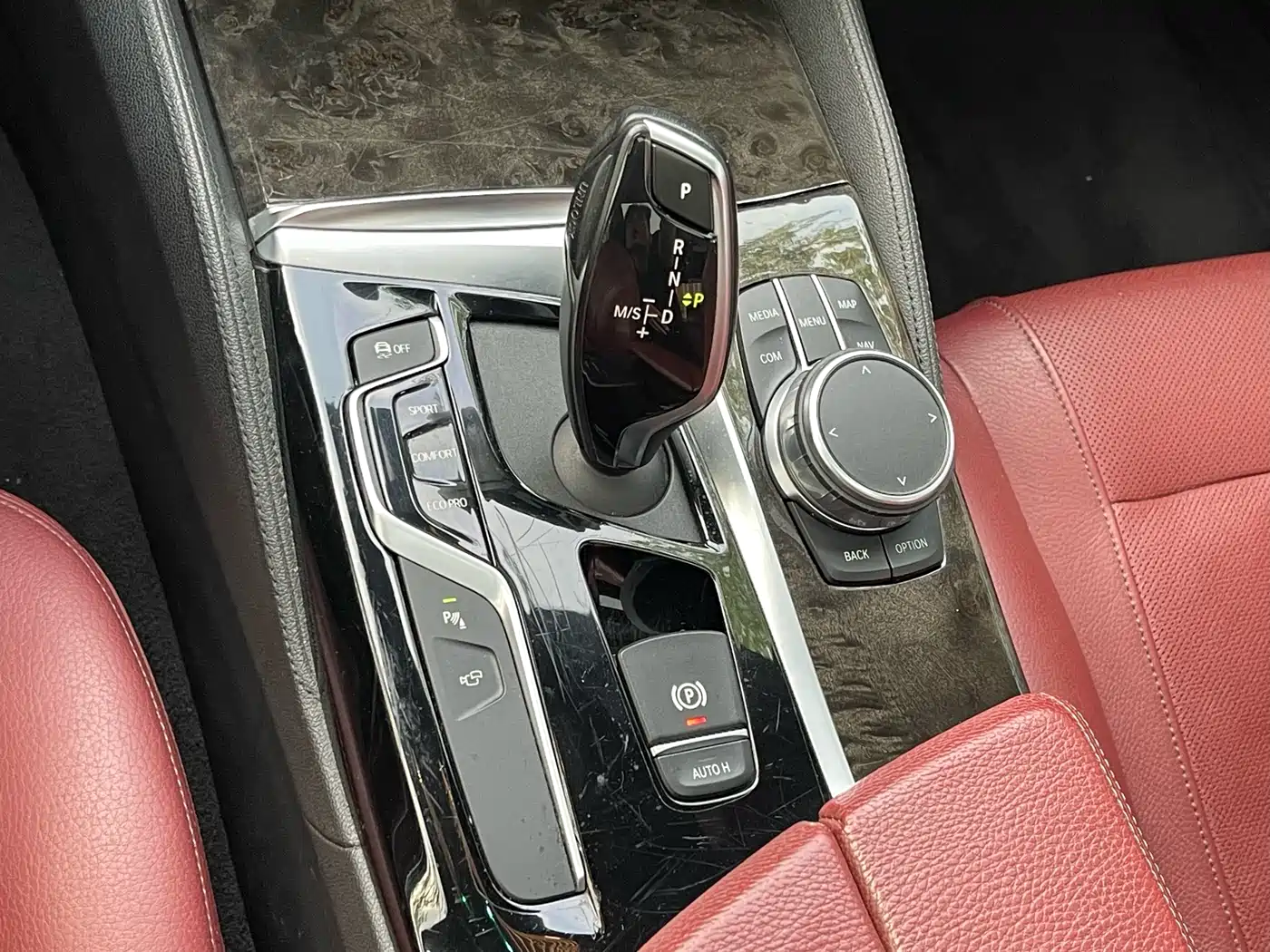 BMW 5 Series 2019 530Li Premium M Sport Package фото 18