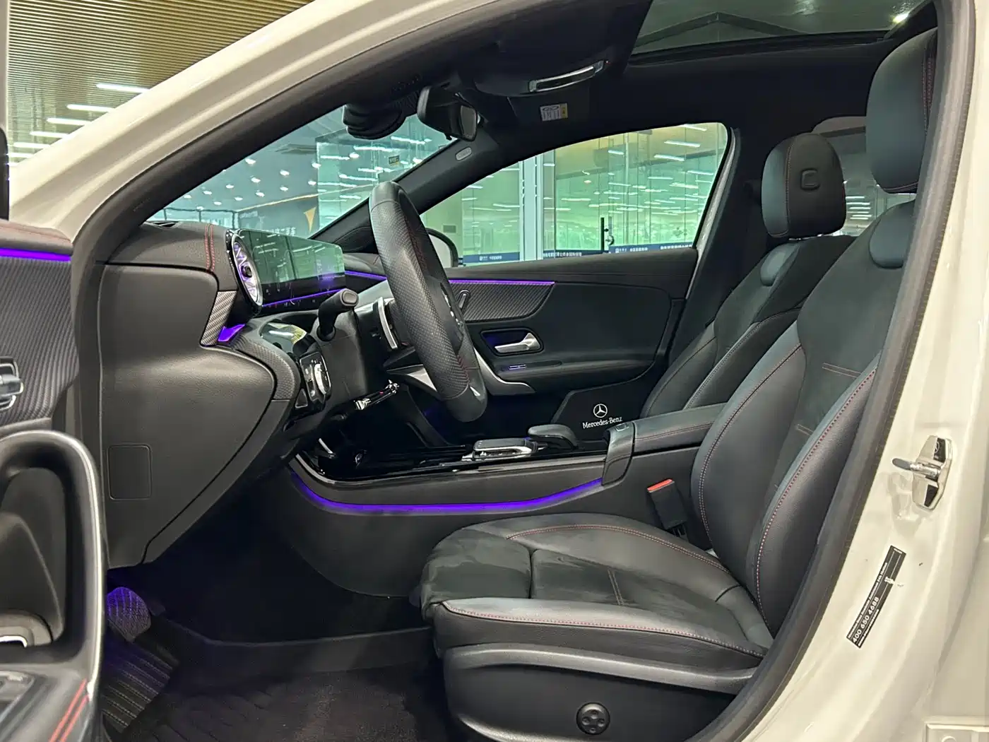 Mercedes-Benz A-Class 2023 A 200 L Fashion фото 6