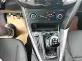 Photo 13 - Ford Focus