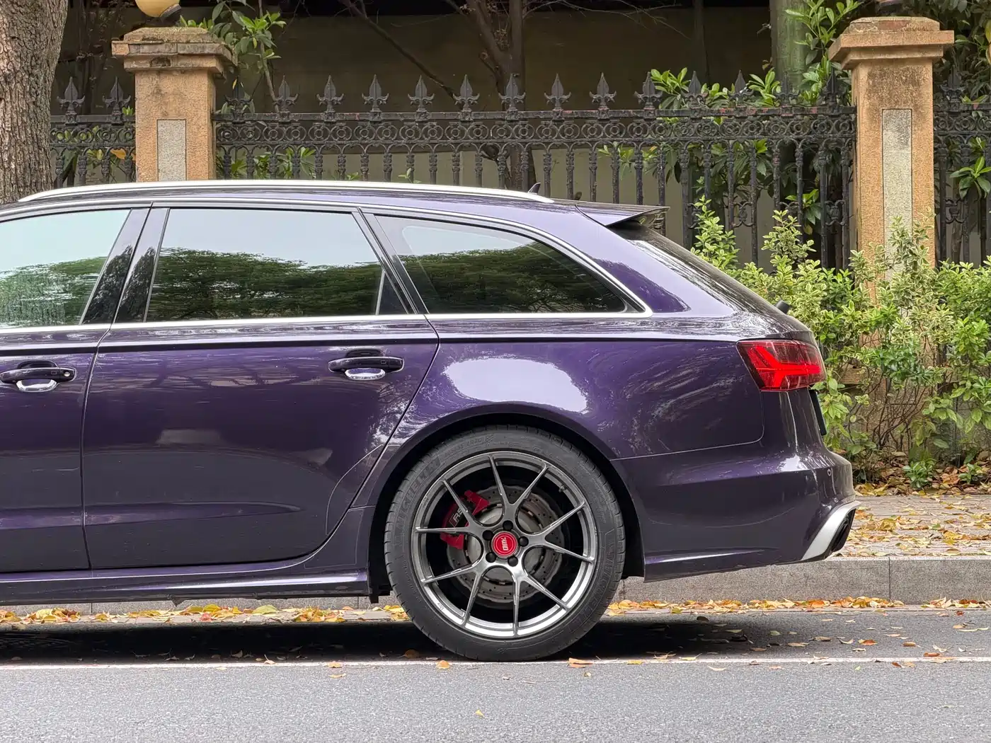 Audi RS 6 2018 RS 6 4.0T Avant Premium Sport Limited Edition фото 12