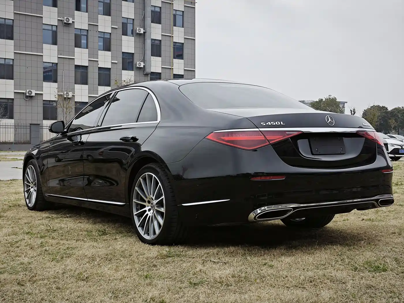 Mercedes-Benz S-Class 2022 S 400 L Luxury фото 9