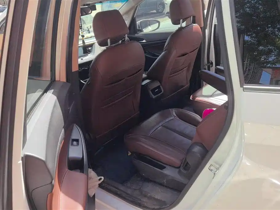 Buick GL6 2018 18T 6-Seater Premium фото 11