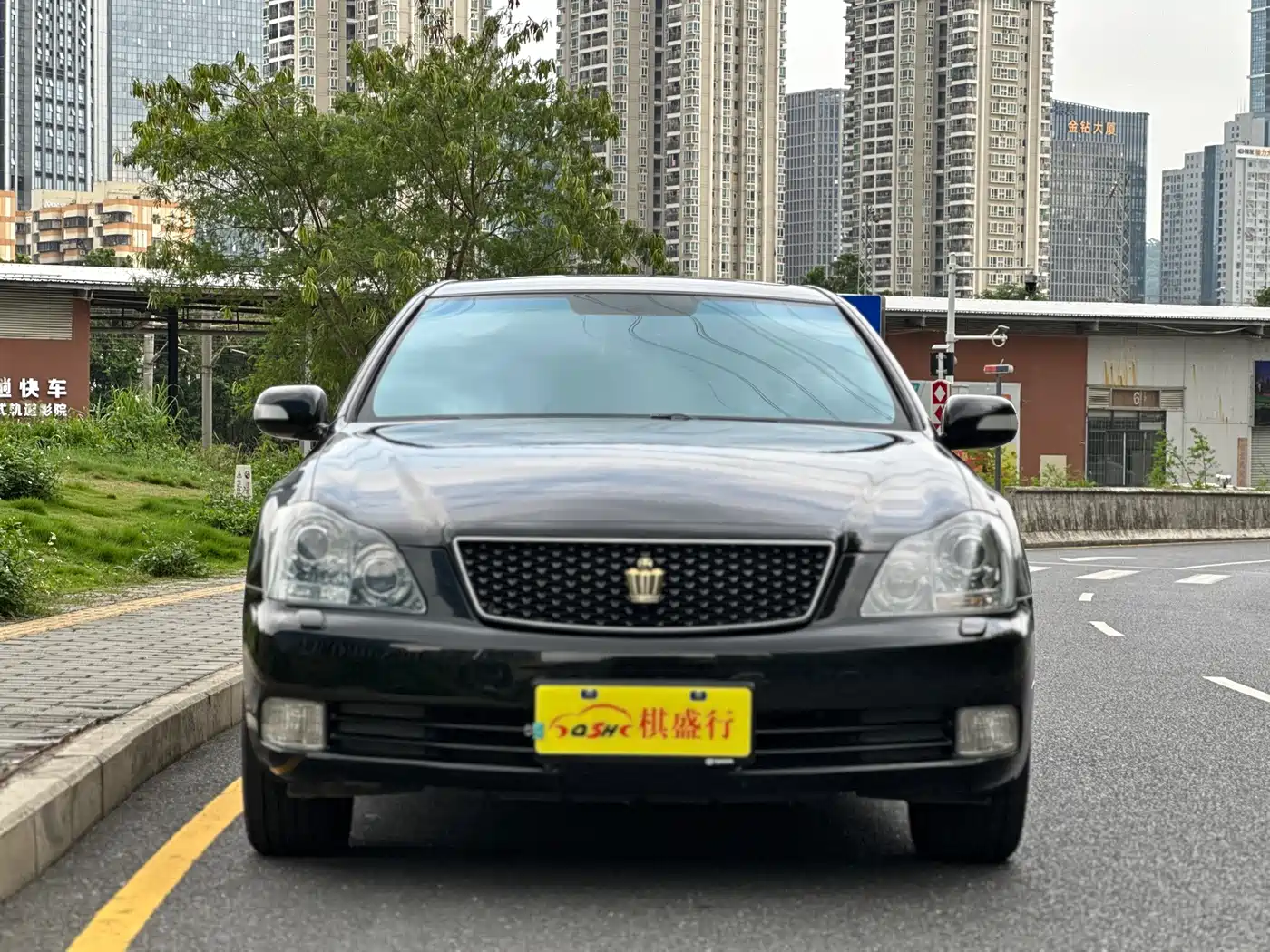 Toyota Crown 2007 3.0L Royal Saloon Fashion Navigation фото 2