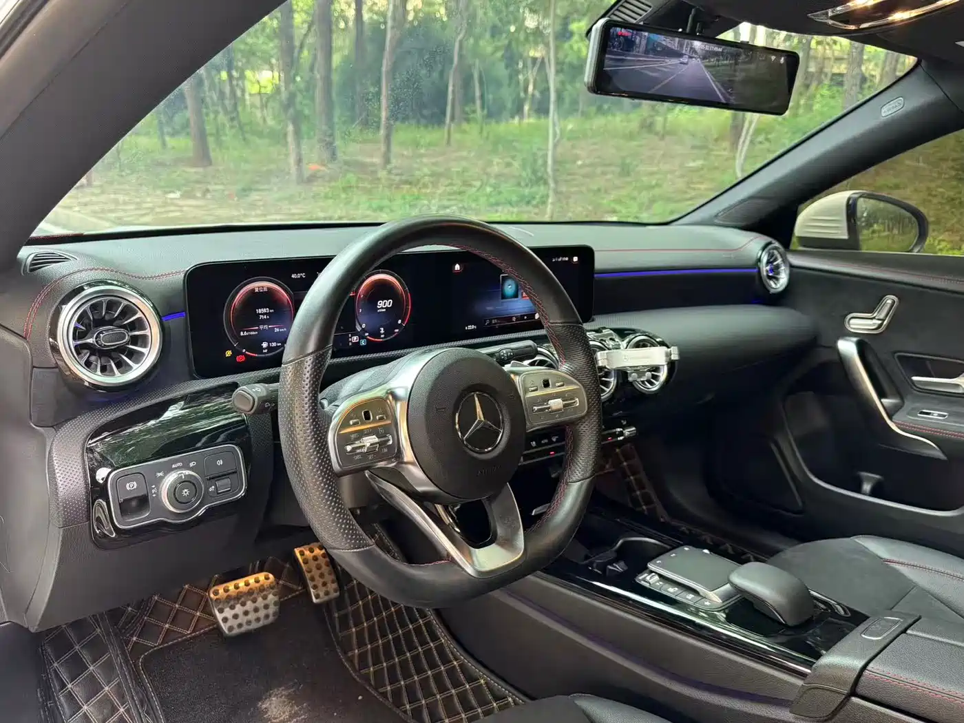 Mercedes-Benz CLA (Import) 2023 CLA 200 фото 6