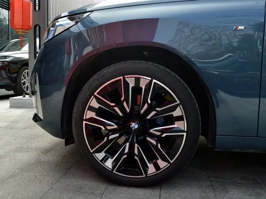 BMW X3 2025 xDrive30L Premium Model M Sport Black Package фото 13