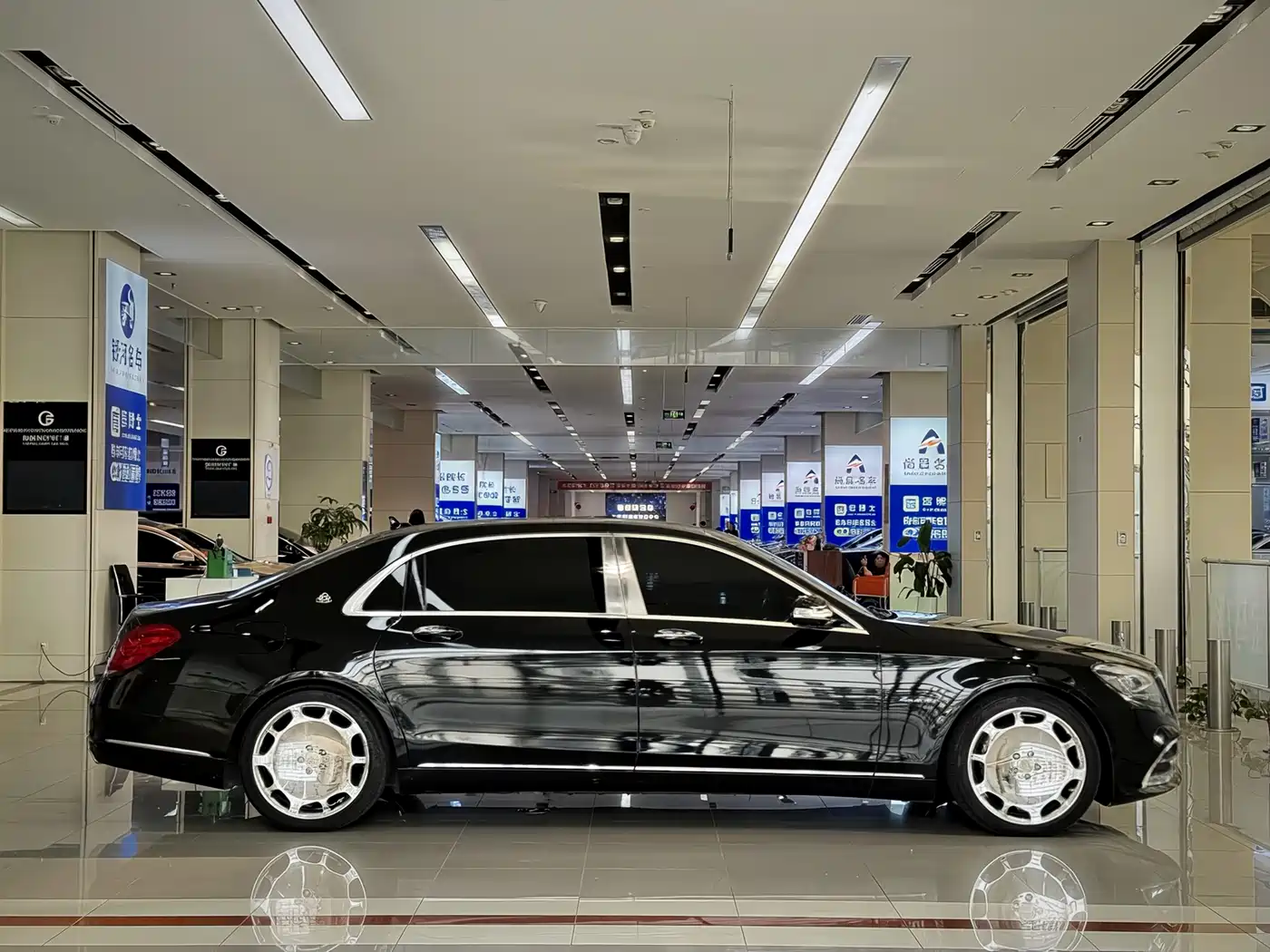 Mercedes-Benz Maybach S-Class 2015 S 400 4MATIC фото 7