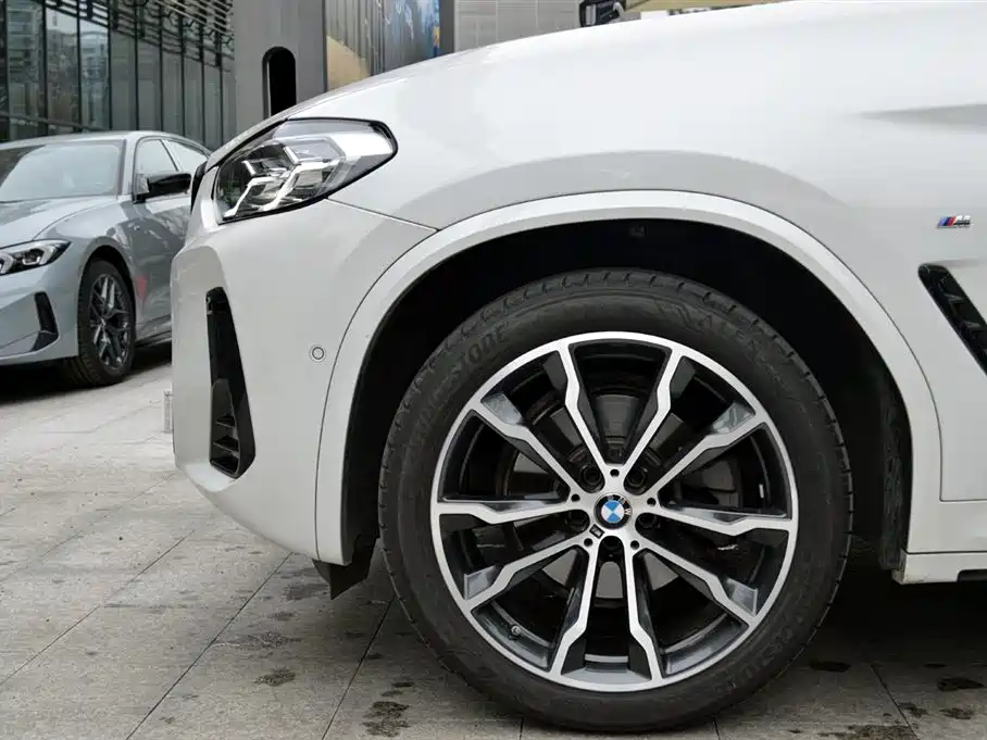 BMW X3 2023 xDrive30i Leading M Night Package фото 13
