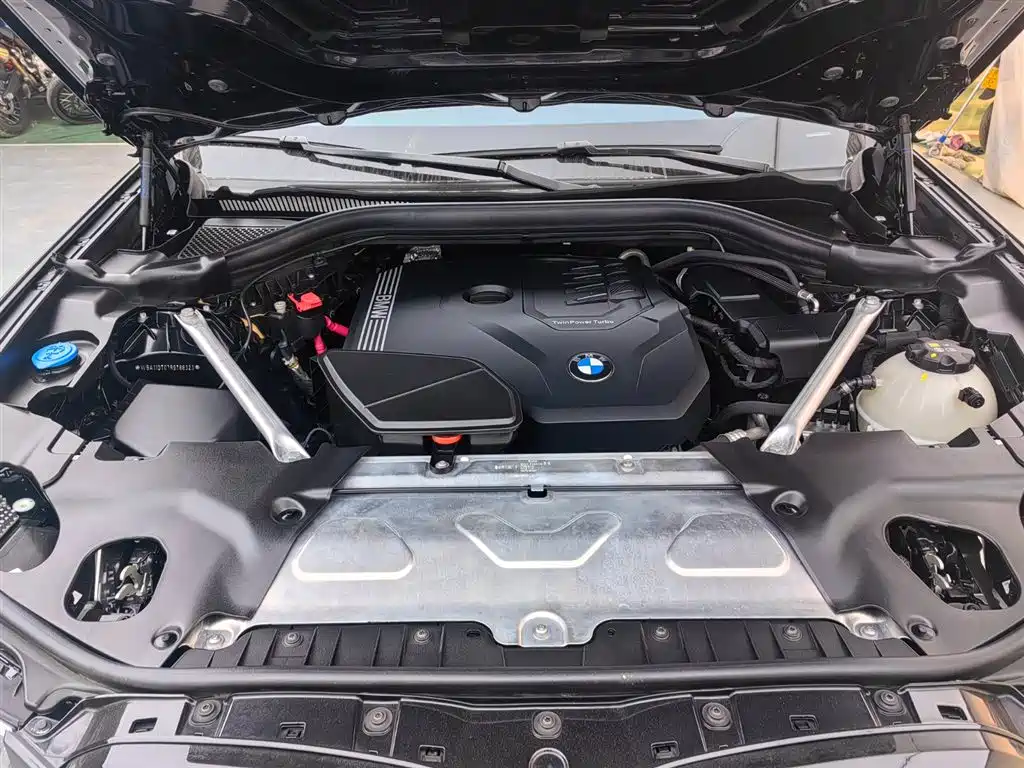 BMW X4 2022 xDrive 25i M Sport Package фото 17