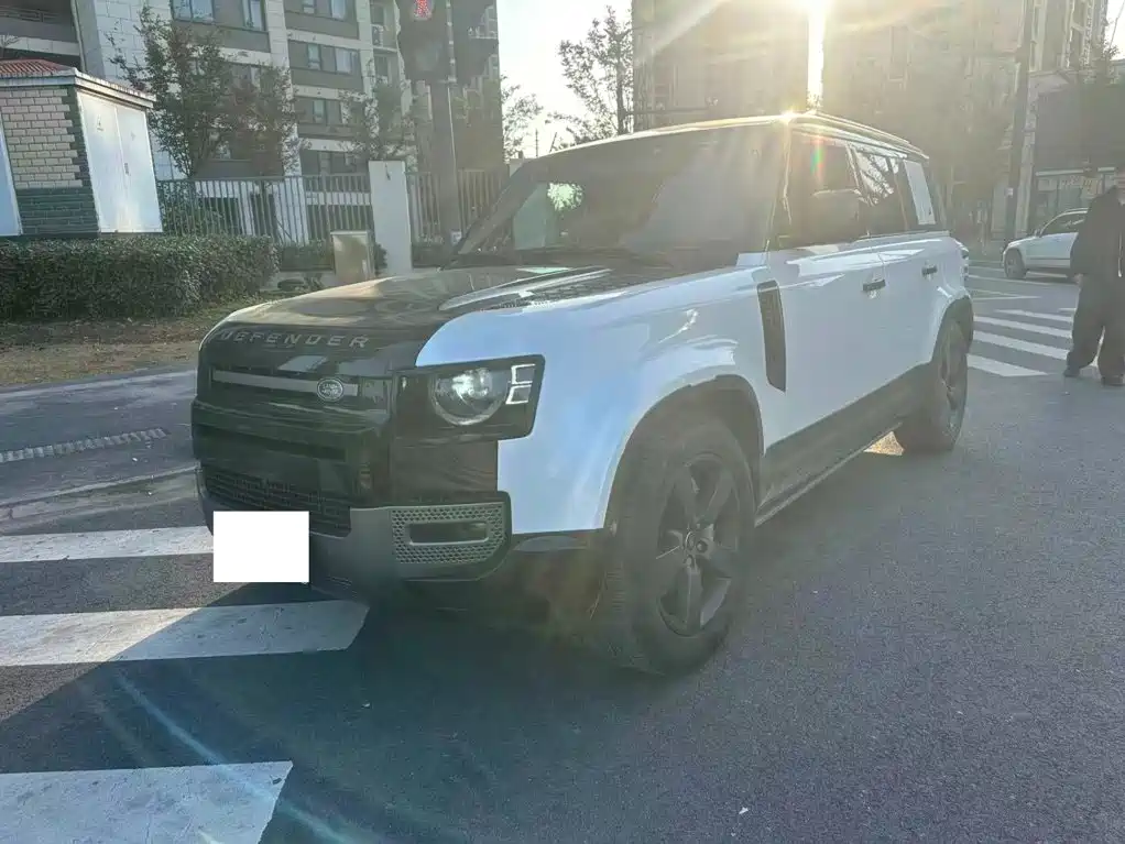 Land Rover Land Rover Defender 2024 110 3.0T P400 X-DYNAMIC HSE