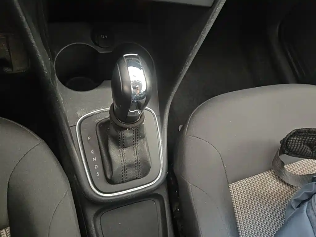 Volkswagen Polo 2018 1.5L Auto Safe Drive фото 14
