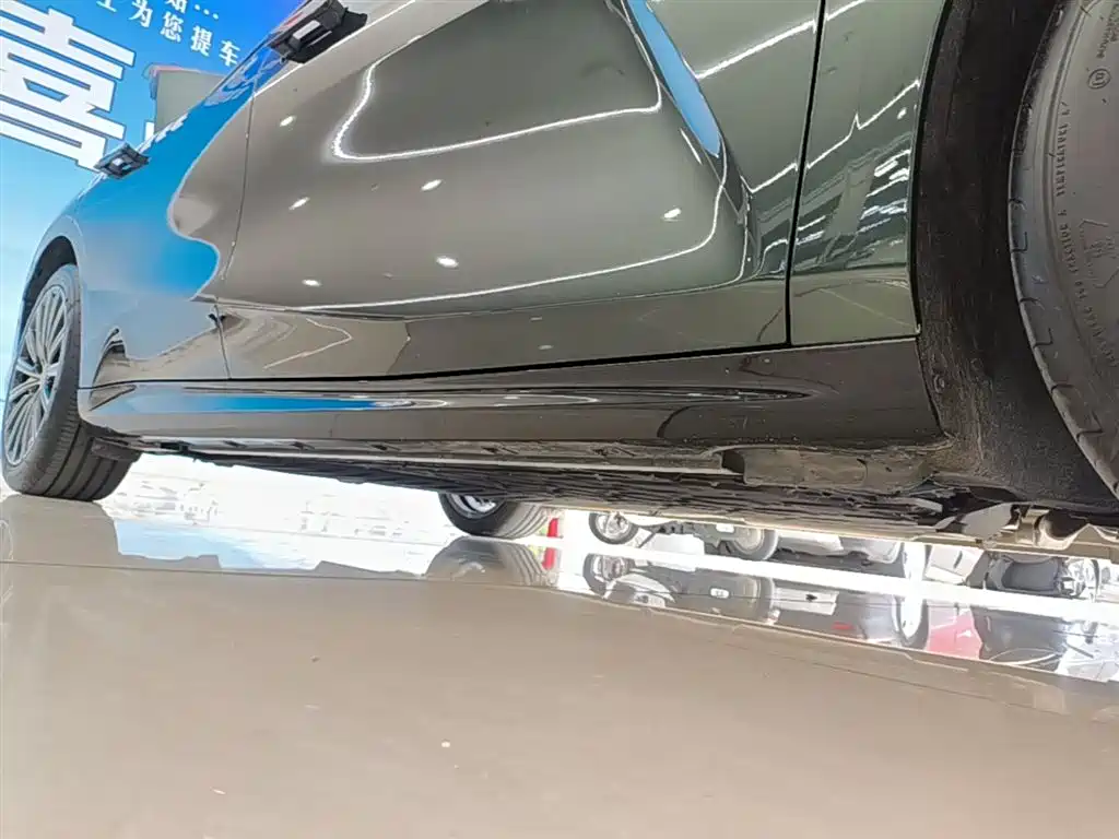 Geely Galaxy Galaxy Xingyao 8 2025 130km EM-P Starship Edition фото 20
