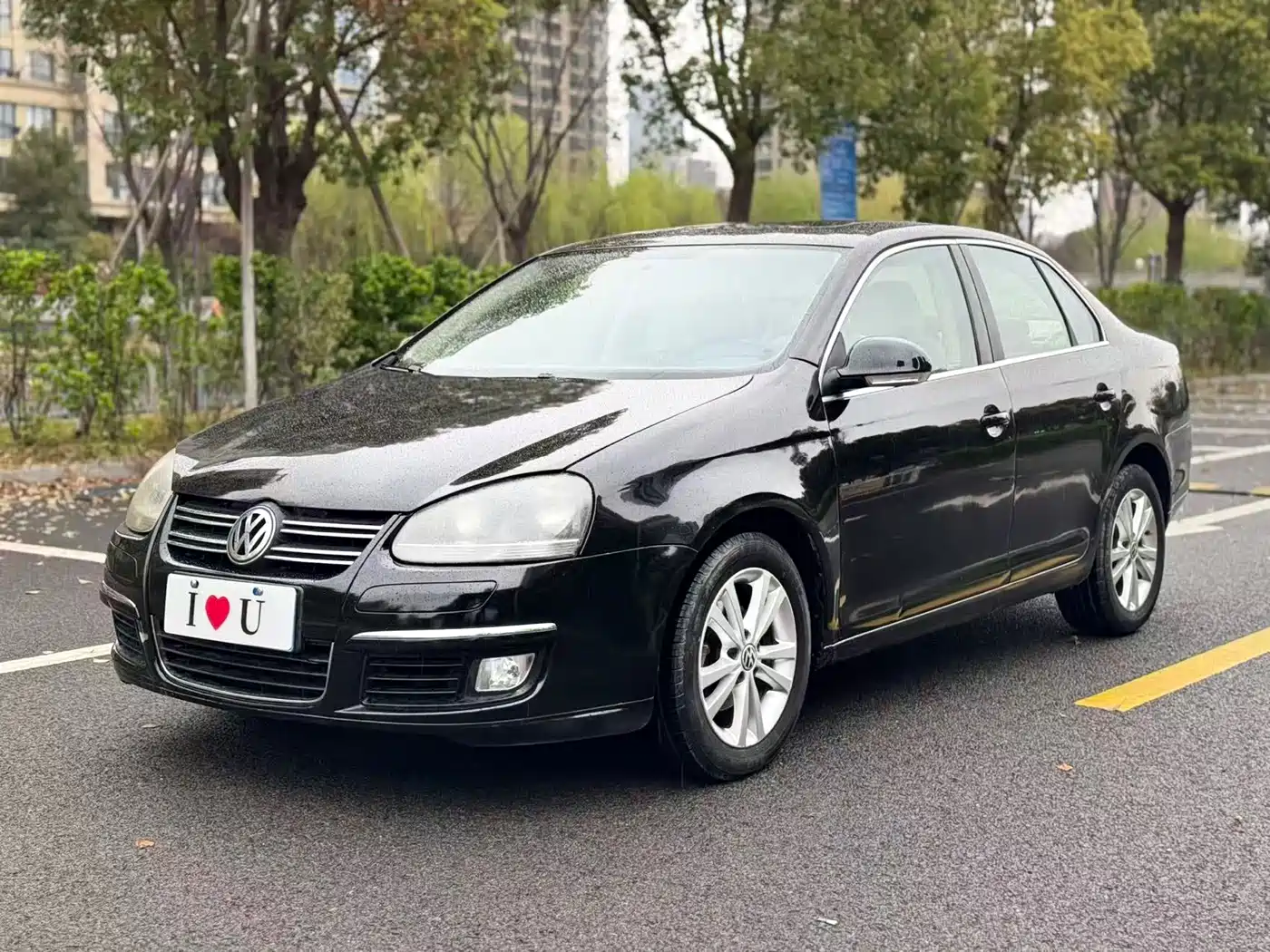 Volkswagen Sagitar 2011 1.6L Automatic Fashion