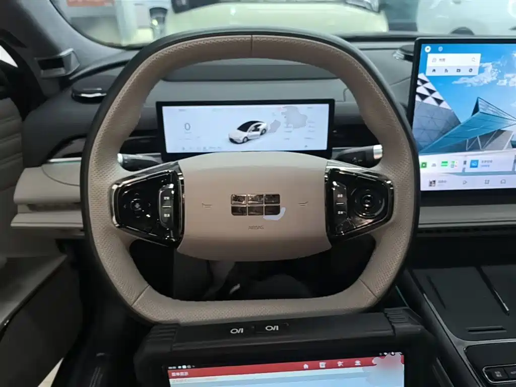 Geely Galaxy Galaxy Xingyao 8 2025 130km EM-P Starship Edition фото 11