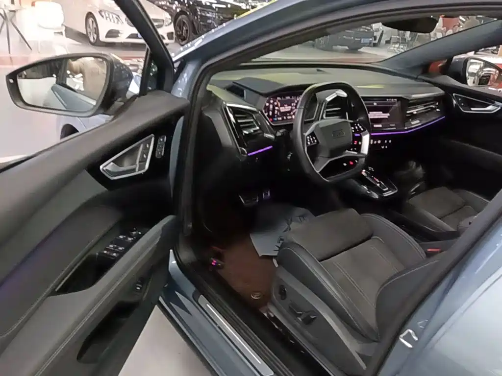 Audi Q4 e-tron 2023 2022 40 e-tron Creation Edition