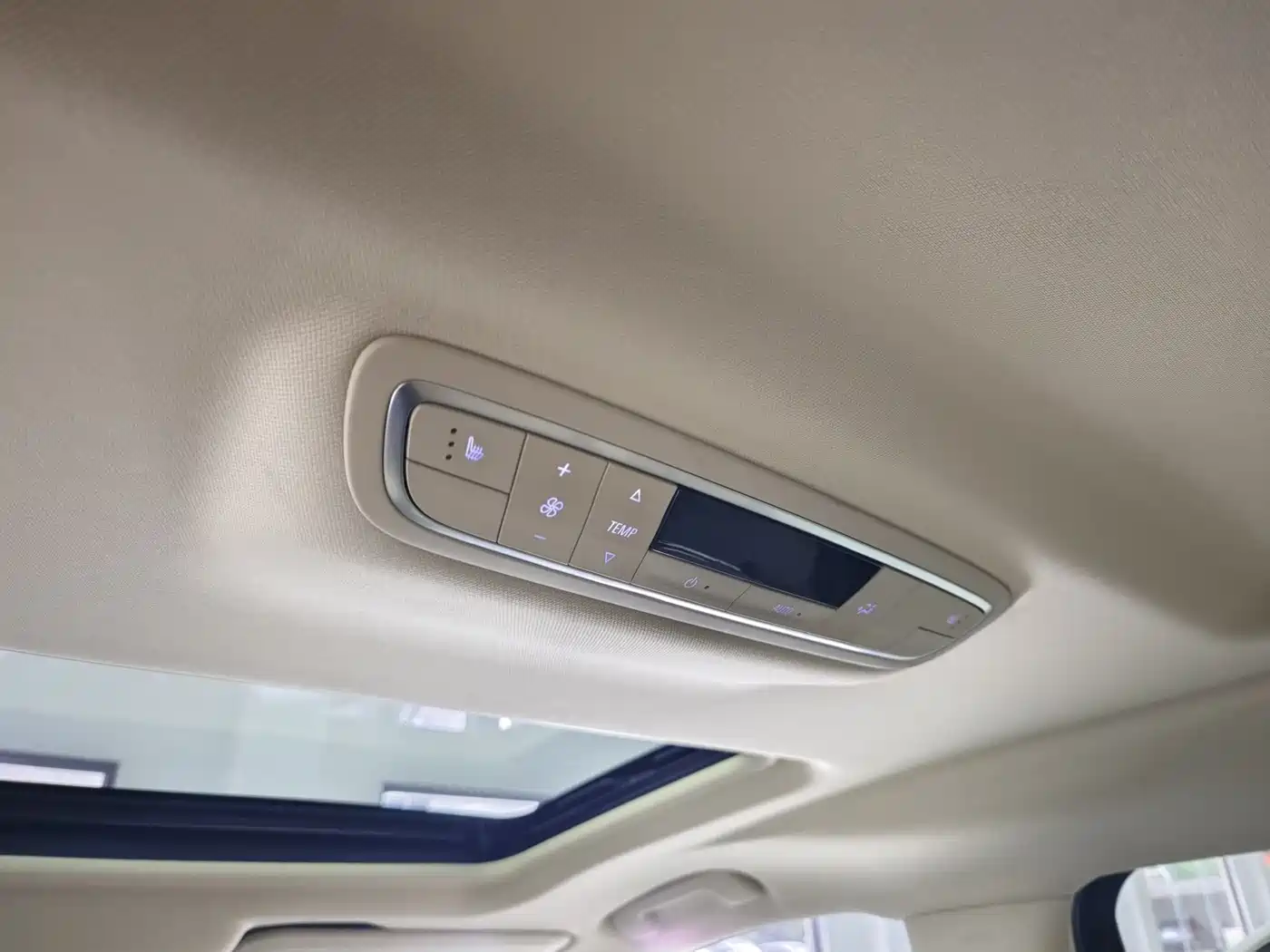 Buick GL8 2023 ES Landmaster Exclusive фото 14