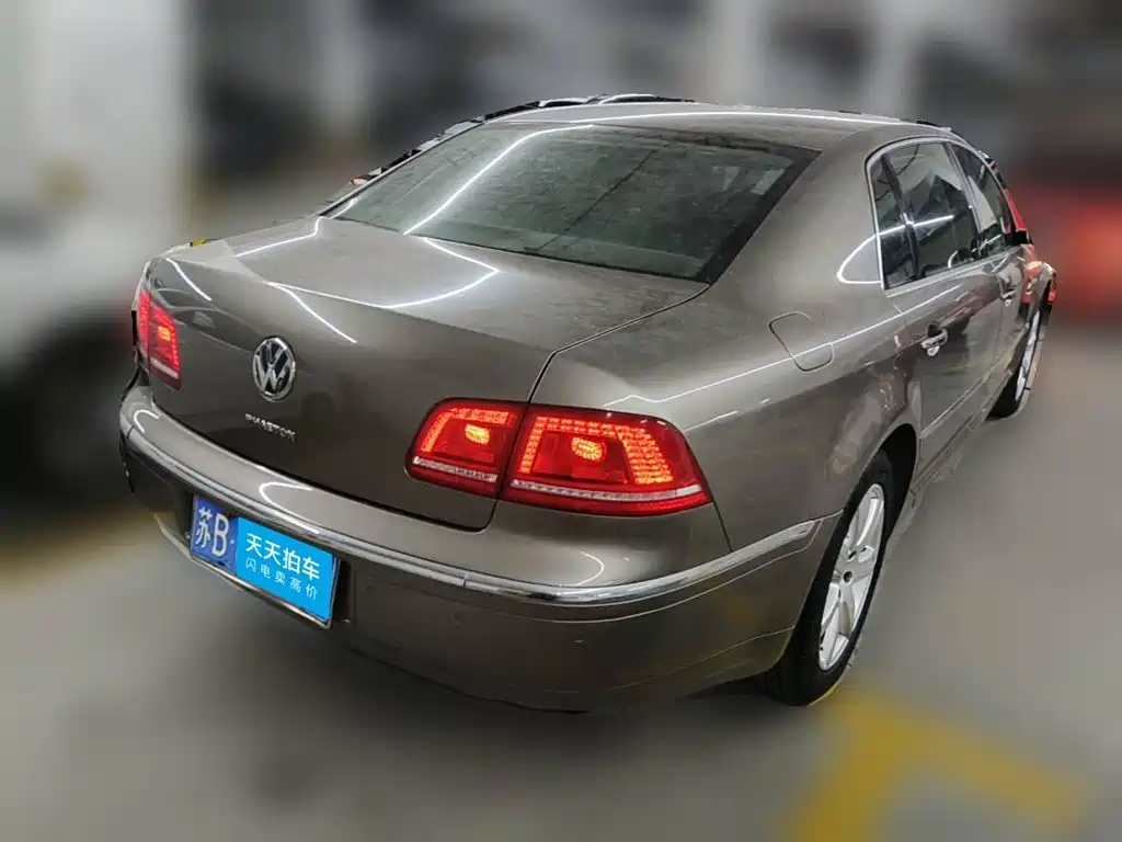 Volkswagen Phaeton 2012 2011 3.6L V6 5-Seater Extended Comfort