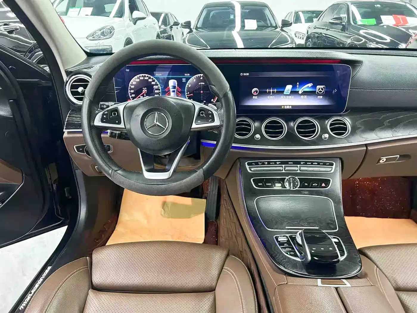 Mercedes-Benz E-Class 2018 E 200 L Sport фото 18