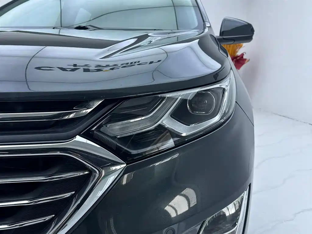 Chevrolet Equinox 2018 550T Automatic 4WD Guardian Edition фото 9