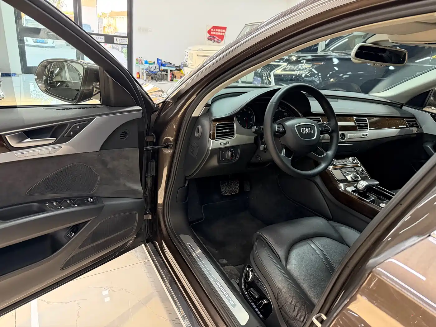 Audi A8 2016 A8L 45 TFSI quattro Comfort фото 9