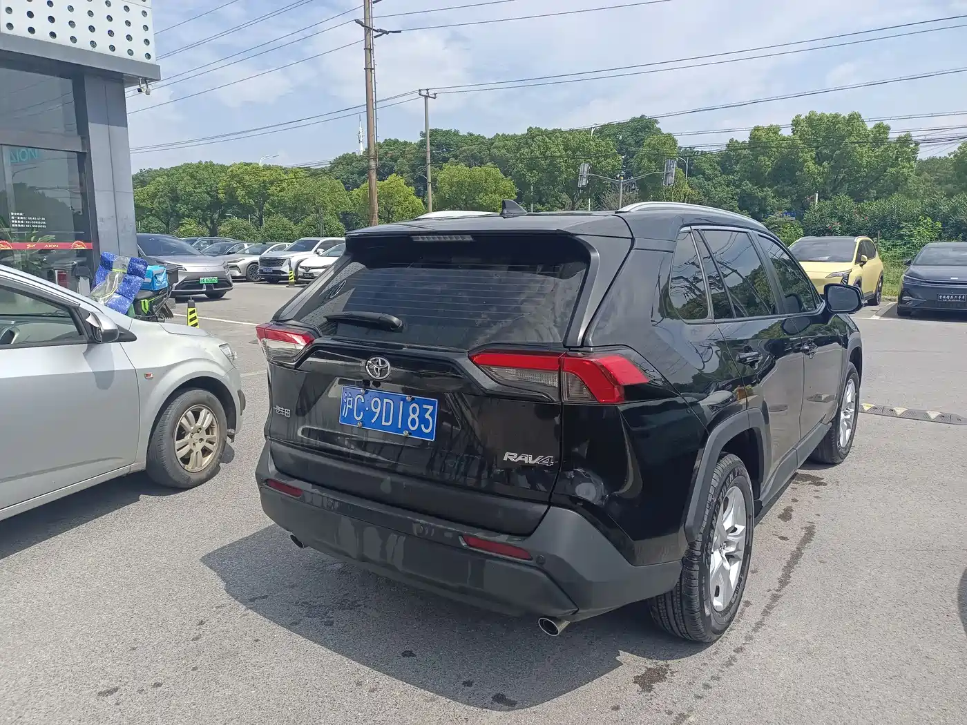 Toyota RAV4 Rongfang 2024 2.0L CVT FWD Urban Edition фото 4