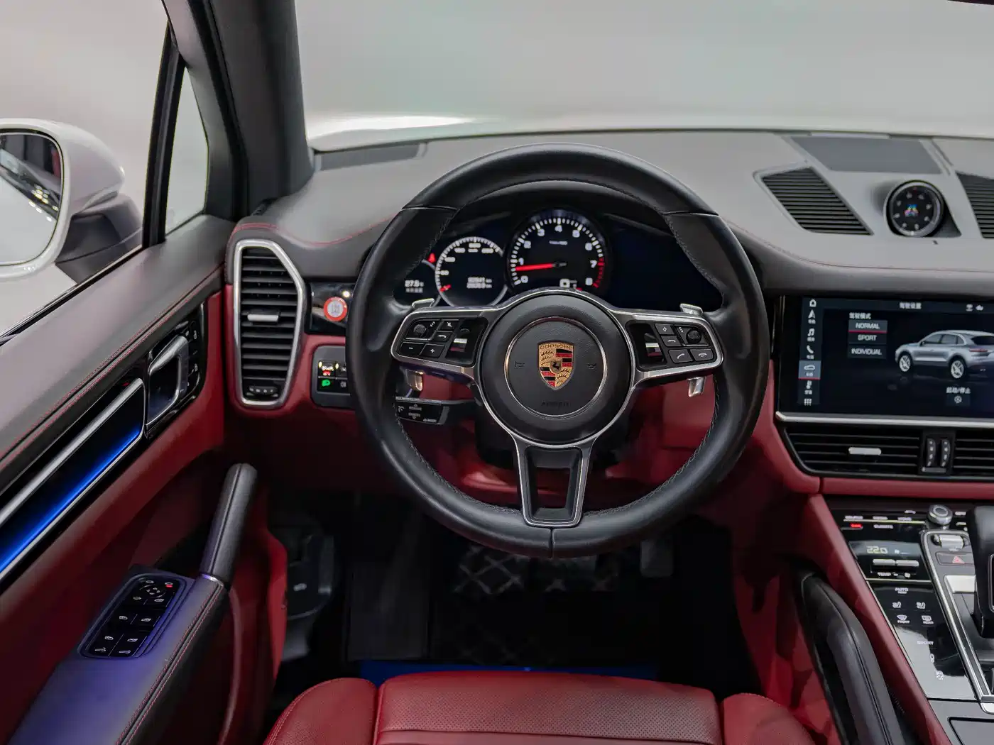 Porsche Cayenne 2019 Cayenne 3.0T фото 17