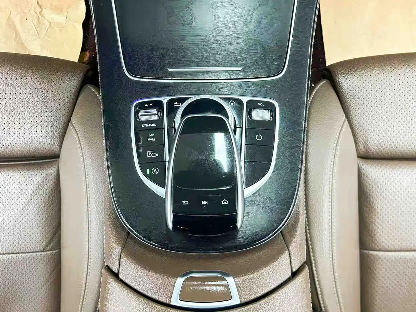 Mercedes-Benz E-Class 2018 E 200 L Sport фото 20