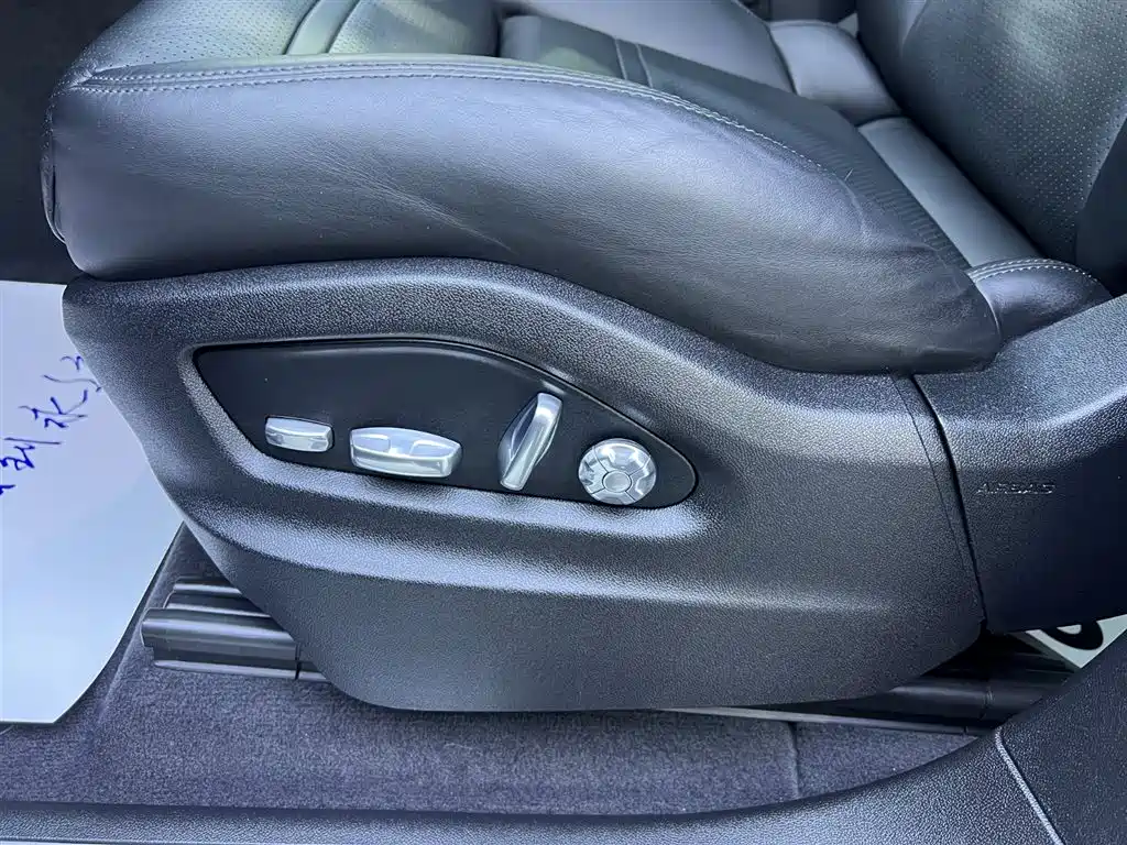 Porsche Cayenne 2019 Cayenne 3.0T фото 18