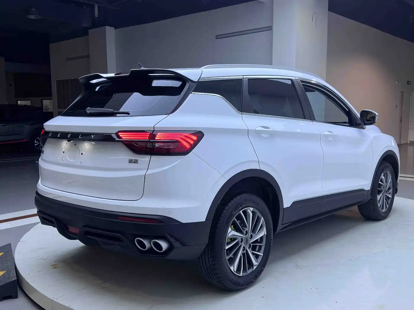 GEELY AUTOMOBILE BINYUE