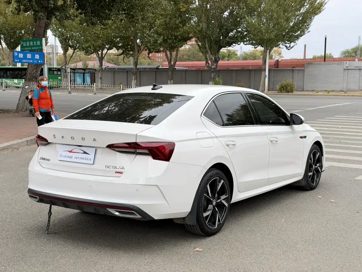 صورة 6 - Škoda Octavia