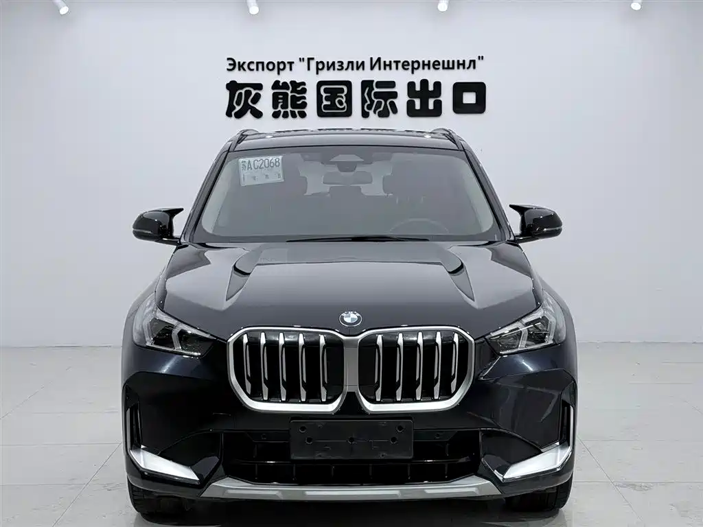 BMW X1 2023 sDrive20Li X Design Package фото 2